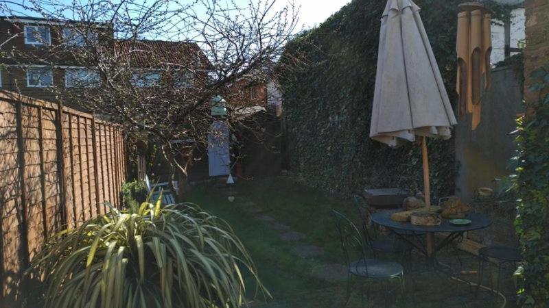 Cosy London Double Room Near Wimbledon Exteriér fotografie