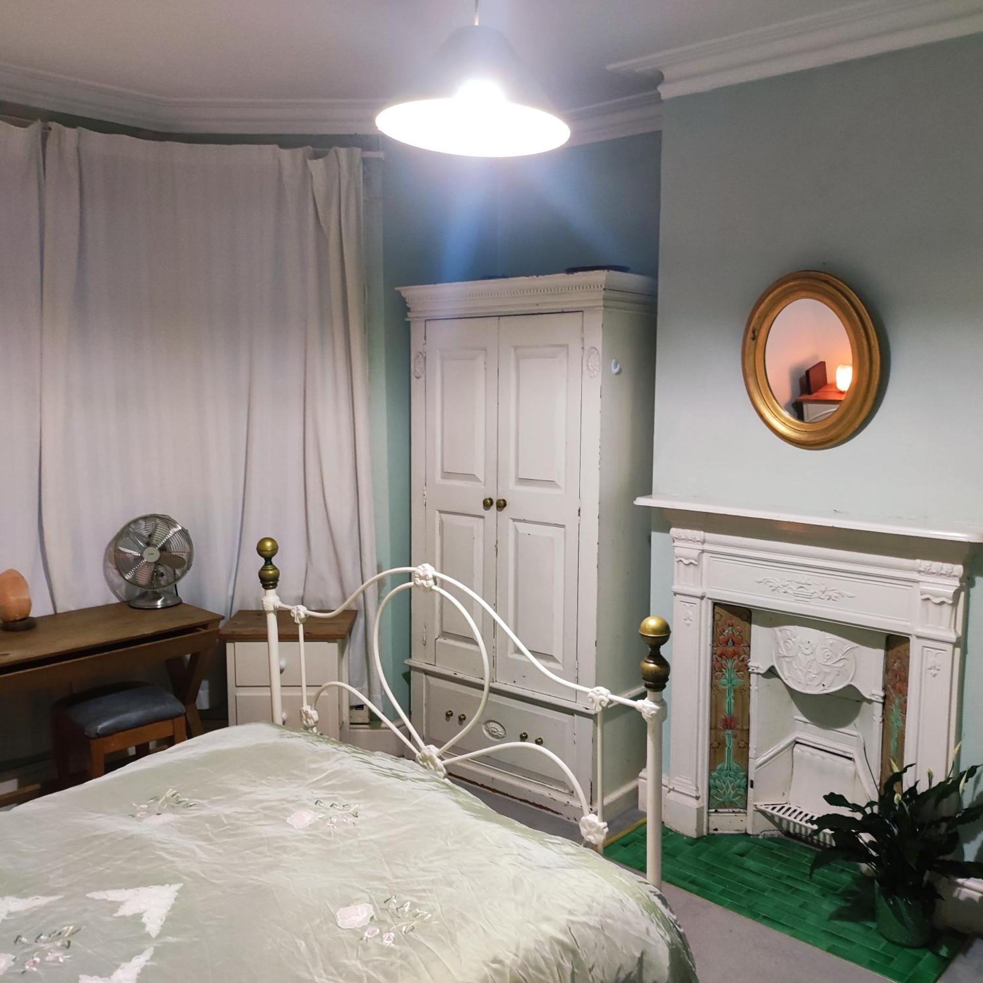 Cosy London Double Room Near Wimbledon Exteriér fotografie